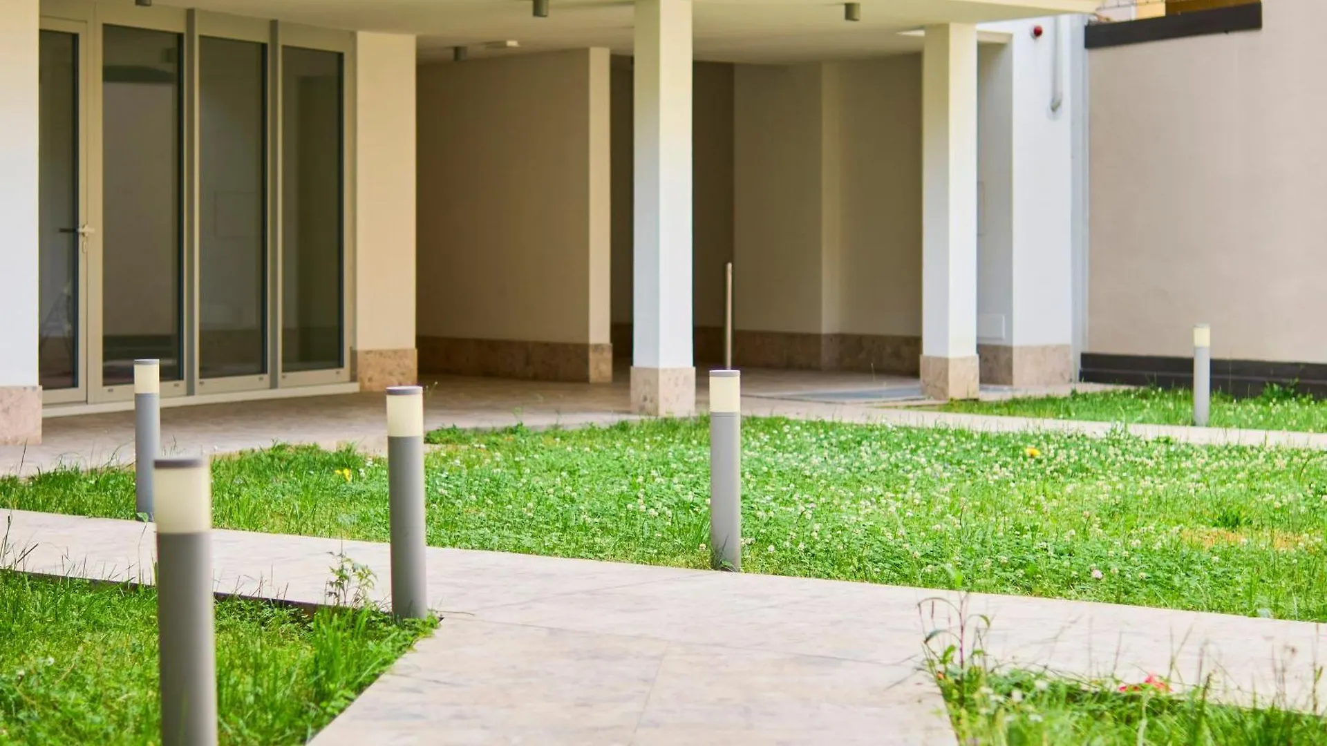 Design Loft With Private Garden - Portello Milan